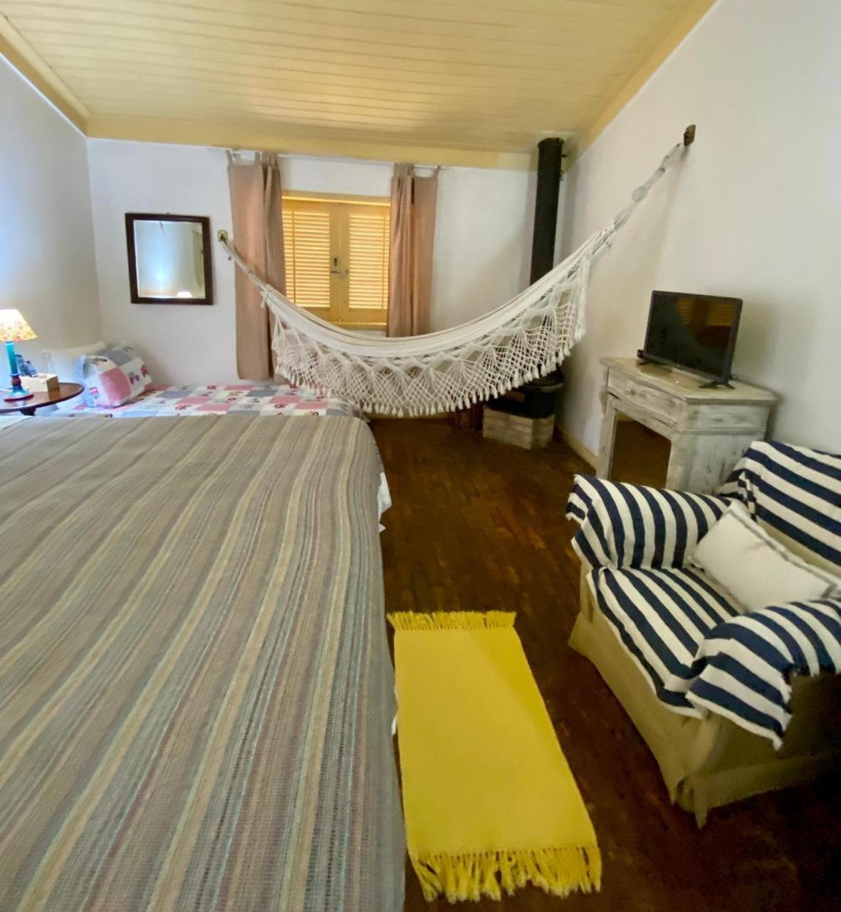 Pousada Casa Do Ipe Amarelo Miguel Pereira Eksteriør billede